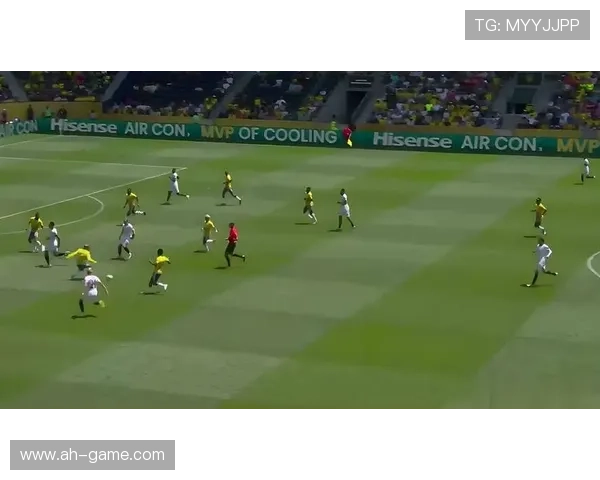 布兰特前场调度显威，多特进攻更立体