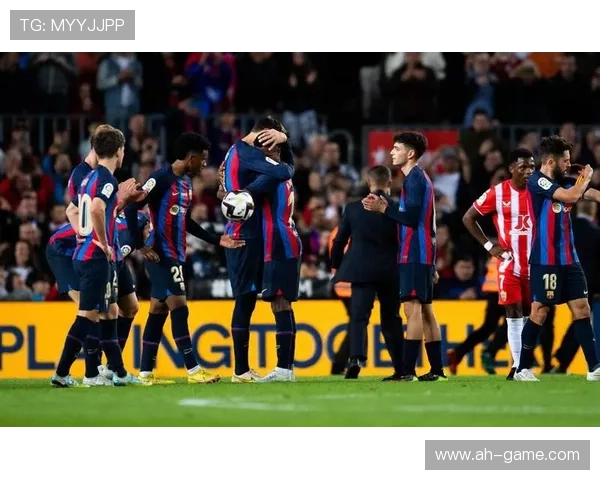 巴雷拉掌控中场节奏,全能表现成球队胜负手 巴雷拉掌控中场节奏,全能表现成球队胜负手